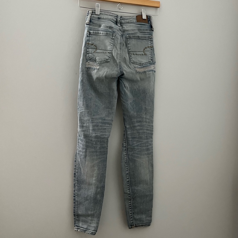 Distressed American Eagle 00 🦅